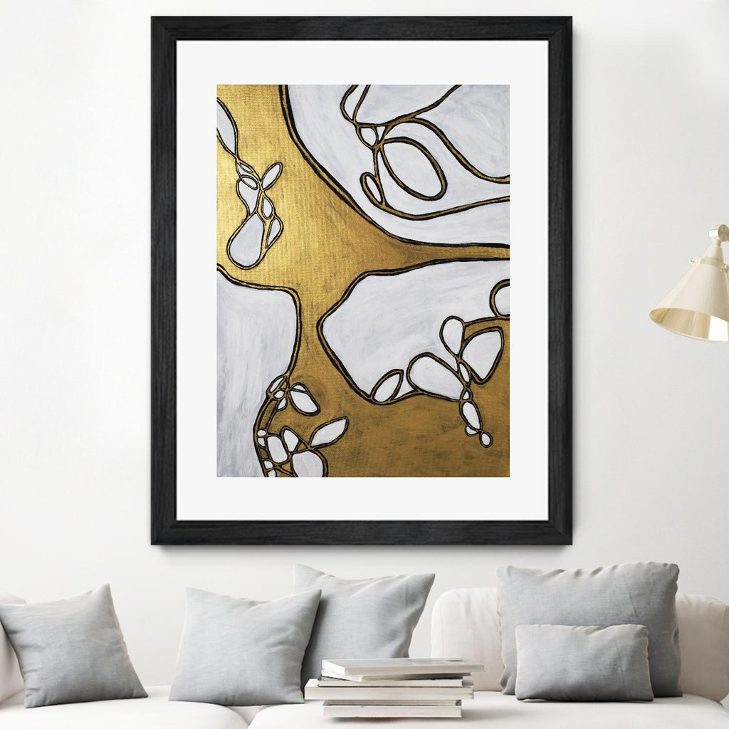 Mocha Latte -Gold - 1 by Lori Dubois on GIANT ART - gold linear artistes du québec