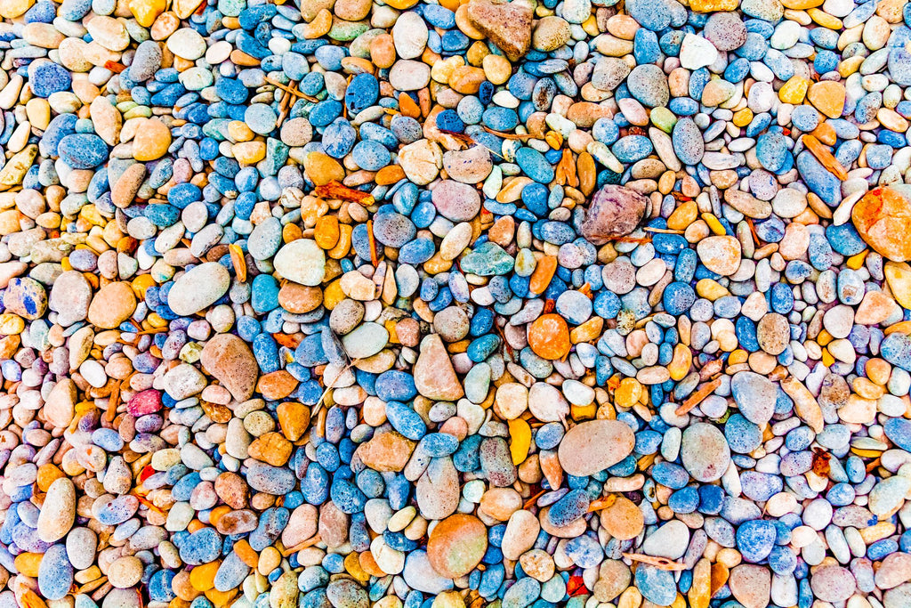 Colorful Beach Rocks par Kyle Goldie sur GIANT ART - photo d'art orange